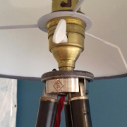 Lampe ancienne tripode